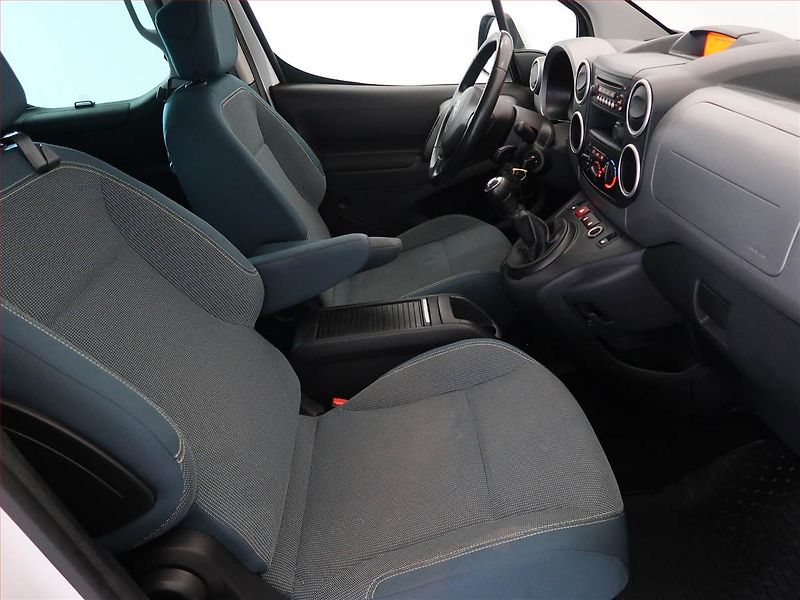 Citroën Berlingo (2018) Feel 1.6 BlueHDi, 5Míst, ČR - fotka 9 z 13
