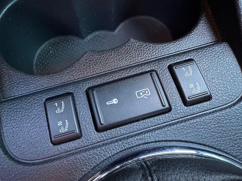 Škoda Roomster (2014) 1.2 TSI 63kW Black edition - fotka 17 z 42