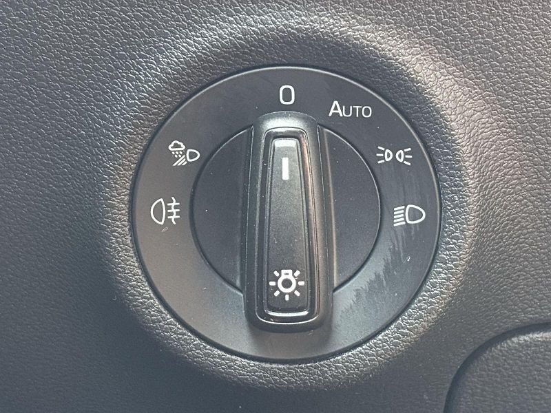 Škoda Karoq (2023) 1.5 TSI Sportline - fotka 17 z 31