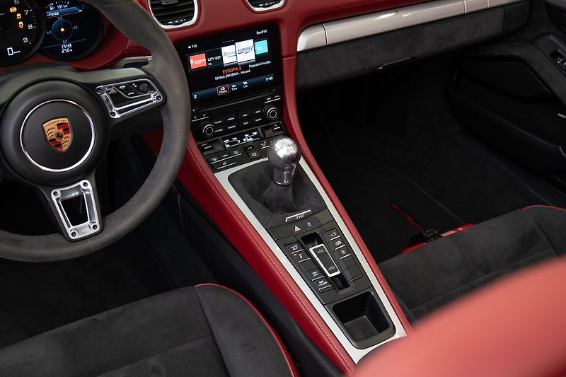 Porsche 718 718 Spyder PCCB/PPF/Záruka/Bos - fotka 9 z 23