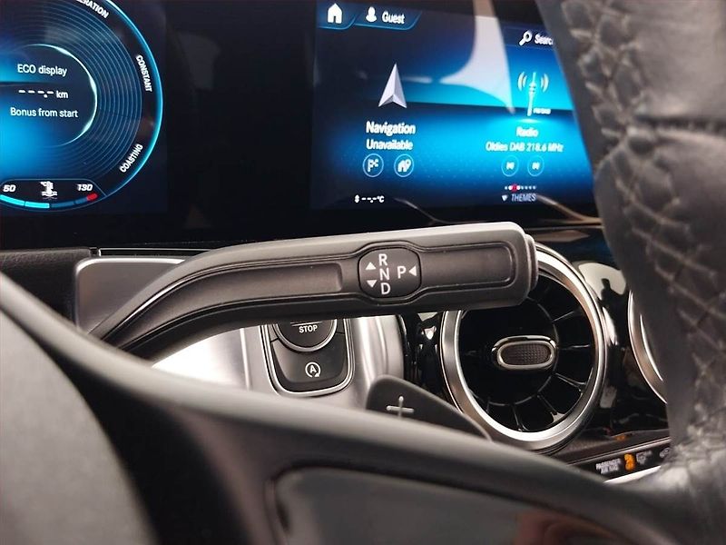 Mercedes-Benz GLB (2022) 200 d 4MATIC - fotka 13 z 23