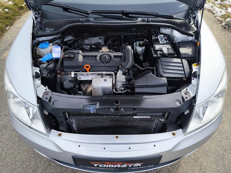 Škoda Octavia 1,4TSI 90kW 1 MAJITEL - fotka 43 z 49
