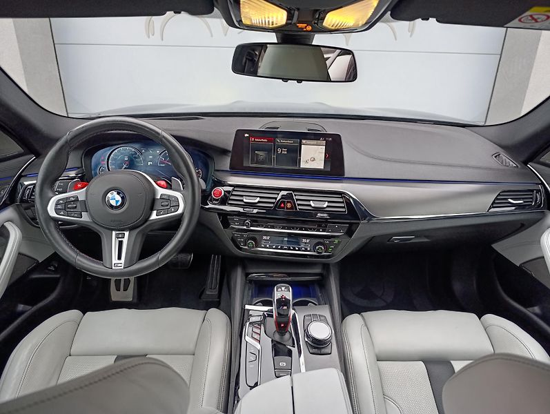 BMW M5 COMPETITION 460kW KARBON DPH  - fotka 21 z 37