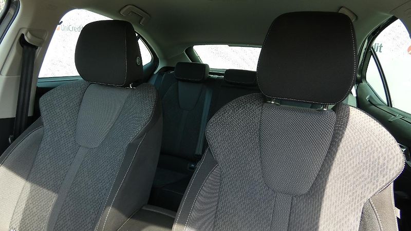 Škoda Octavia 2,0 TDI 85kW Style DSG - fotka 7 z 26