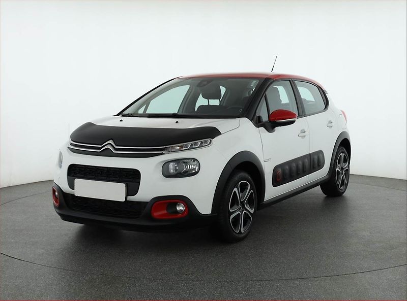 Citroën C3 (2018) 1.2 PureTech, Tempomat - fotka 2 z 16