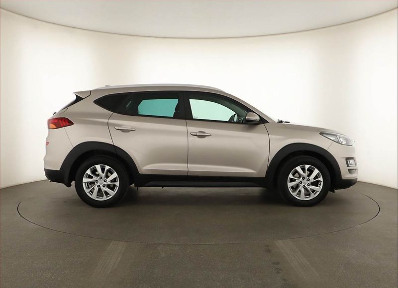 Hyundai Tucson (2020) 1.6 CRDi, 4X4, Automat - fotka 6 z 15