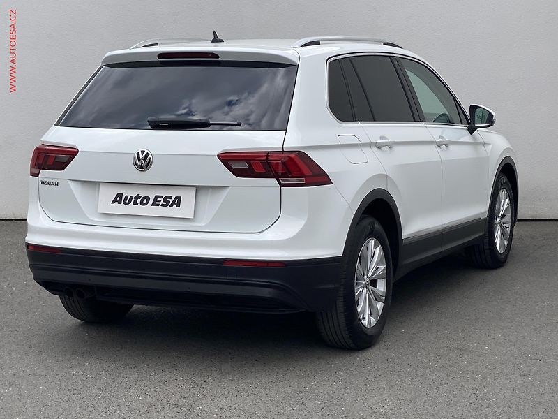 Volkswagen Tiguan (2018) 2.0 TDi, ČR, DSG - fotka 4 z 18
