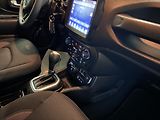 Jeep Renegade (2022) 1.3 T4 REZERVOVÁNO - náhled 20