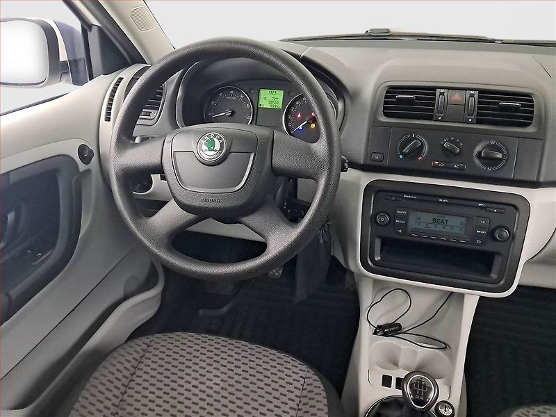 Škoda Fabia (2011) Ambition 1.2 TSI, Serv.kniha - fotka 7 z 15