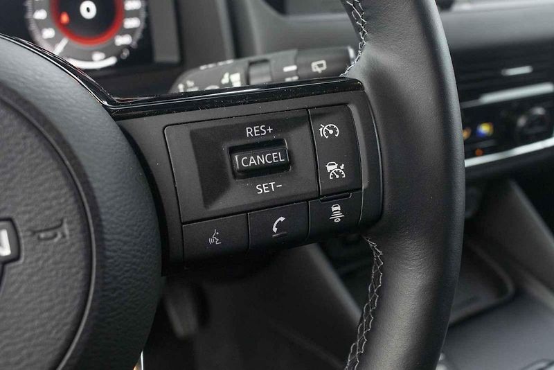 Kdysi byl ve svém segmentu jeden z mála, dnes si musí Nissan Qashqai poradit s početnou konkurencí.