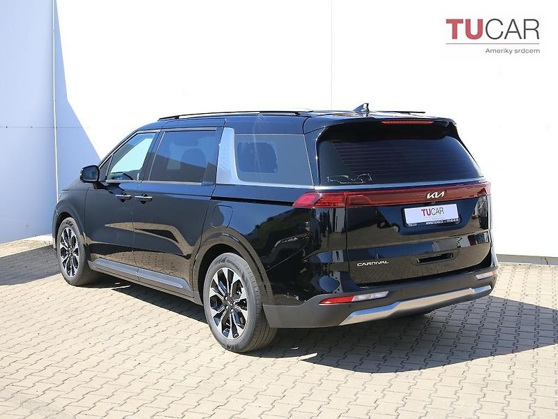 Kia Carnival (2022) 2.2 Diesel Automat 6+3 místa - fotka 4 z 30