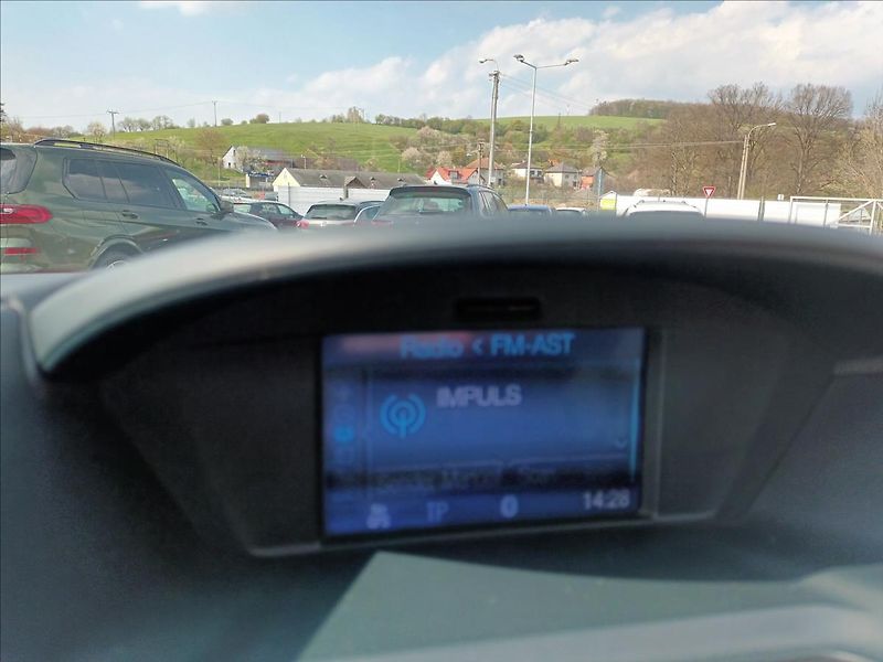 Ford Grand C-MAX 2,0 TDCI,103KW,NAVI,SERVIS, - fotka 32 z 45