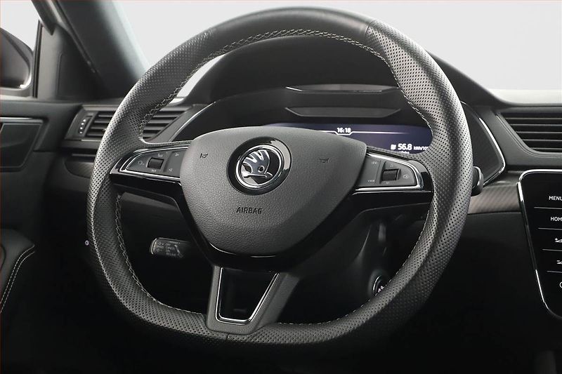 Škoda Superb (2020) Sportline iV 1.4 TSI PHEV - fotka 25 z 31