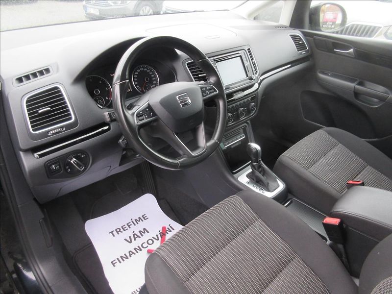 Seat Alhambra 2,0 TDI DSG 7Míst Xenon Style - fotka 6 z 20