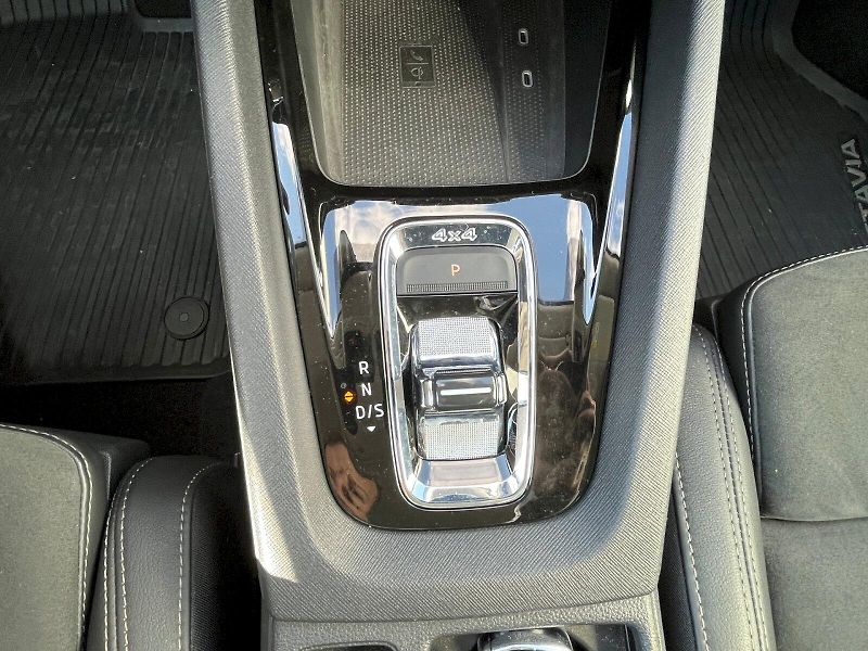 Škoda Octavia (2023) 2.0 TDI 147kW 4x4 DSG Scout Co - fotka 18 z 27