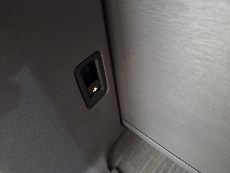 Volkswagen California Ocean 1.5 TSI eHybrid 4M - fotka 43 z 77