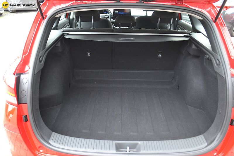 Hyundai i30 WG 1,5I MT SMART FL NAVI - fotka 16 z 44