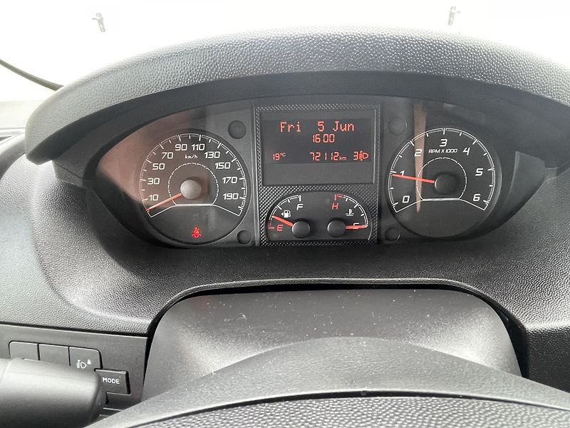 Peugeot Boxer 2.2HDi 120PS CZ DPH REZERVACE! - fotka 134 z 139