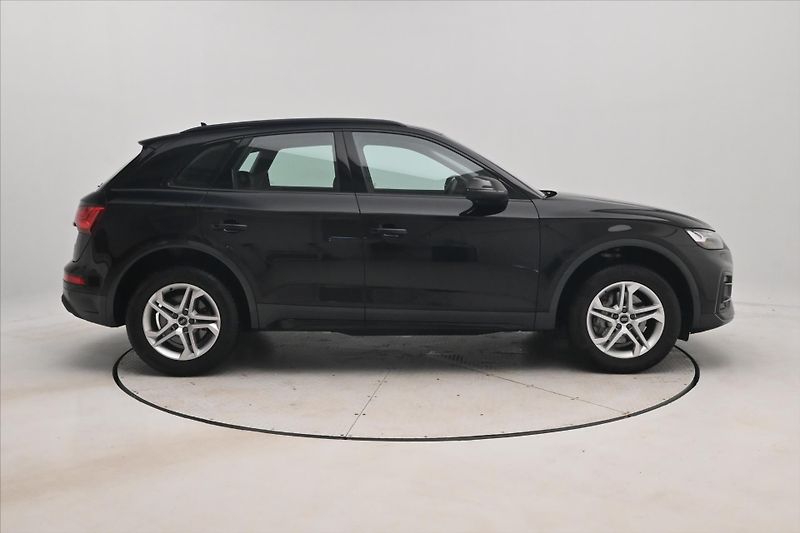 Audi Q5 2,0 TDI 150kW 4x4 S-Tronic Zár - fotka 4 z 32