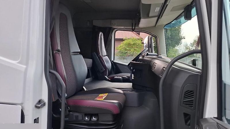 Volvo FM (2022) 380 6x2 chlaďák EURO 6 - fotka 23 z 28