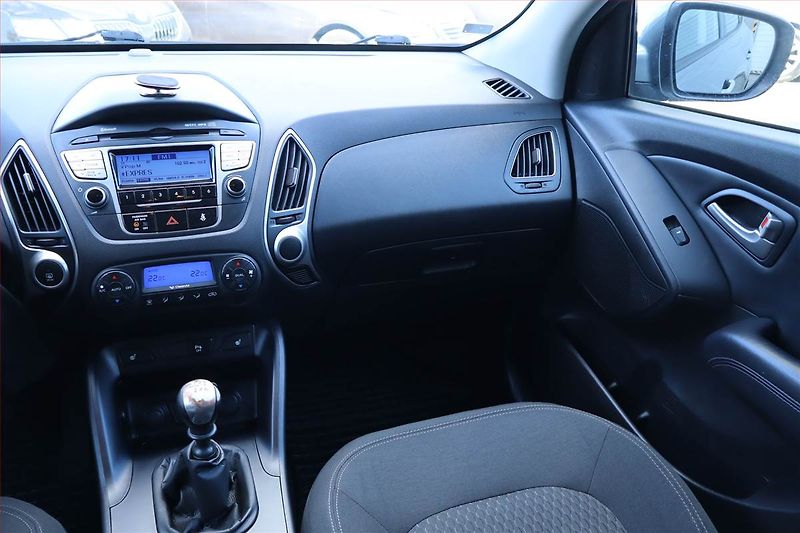 Hyundai ix35 (2012) 2.0 CRDi, 4X4, Serv.kniha - fotka 8 z 21