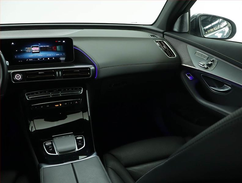 Mercedes-Benz EQC (2019) 400 4MATIC, SoH 94% - fotka 8 z 21