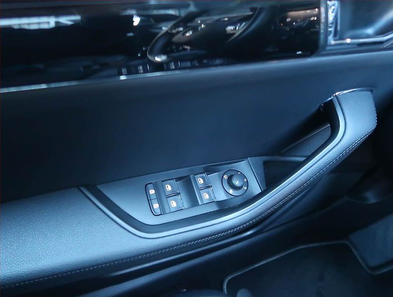 Škoda Superb (2024) 2.0 TDI - fotka 17 z 17
