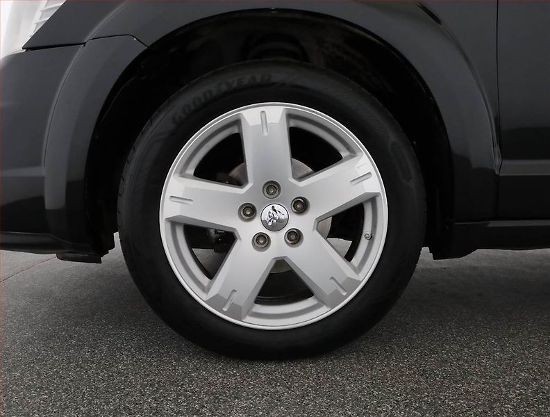 Dodge Journey (2009) 2.0 CRD, 7 míst, po STK, Tažné - fotka 18 z 18