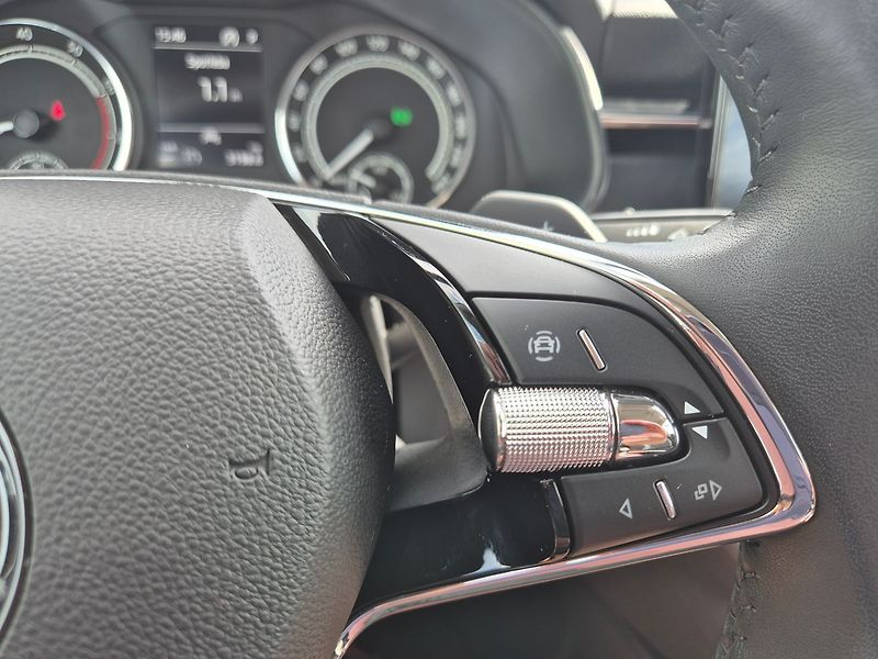 Škoda Kamiq 1,0 TSI DSG Style 81kW - fotka 17 z 24