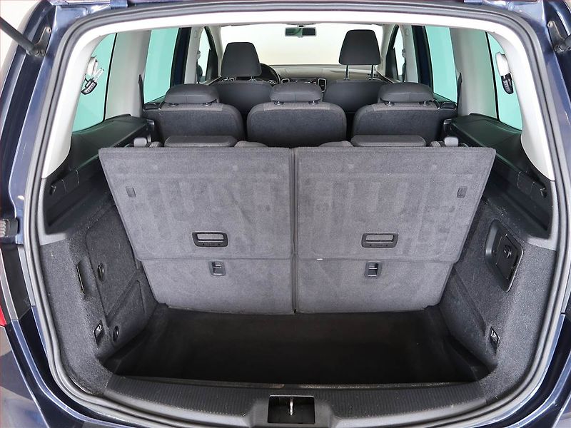 Volkswagen Sharan (2011) 2.0 TDI, 7 míst, Navi - fotka 12 z 14