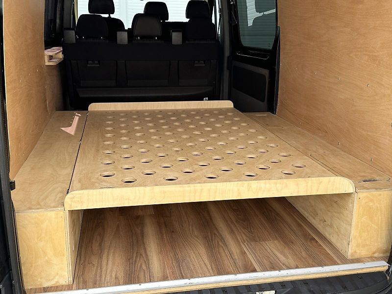 Mercedes-Benz Sprinter 319CDi 190PS AT Bi-Xenon 6-MÍS - fotka 12 z 42