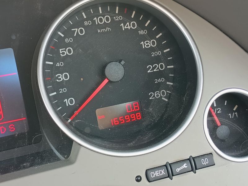 Audi A4 (2005) 1.8 120kw automat!166tis km!!! - fotka 40 z 46