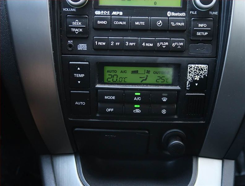 Hyundai Tucson (2009) 2.0 i, 4X4 - fotka 16 z 20