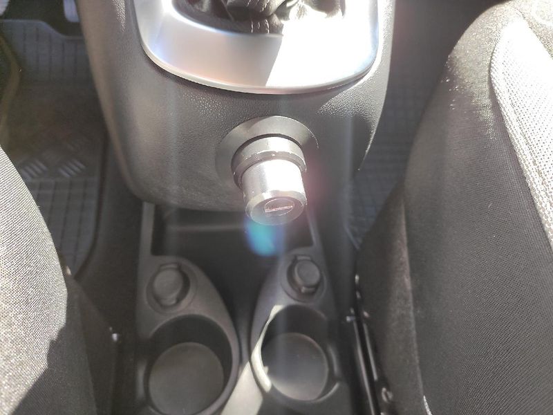 Citroën C3 Picasso (2013) 1.4i 95k MAN5 TZ první majitel - fotka 26 z 28