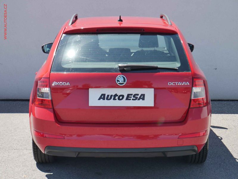 Škoda Octavia (2014) 1.6TDi, Ambition Fresh - fotka 5 z 19