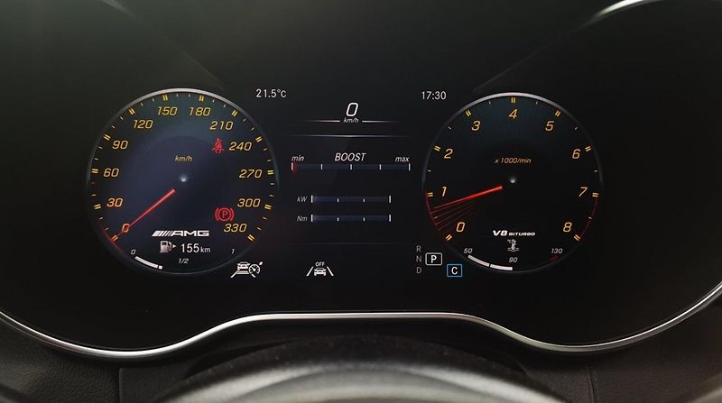 Mercedes-Benz Třídy C 63S AMG V8 Cab Final Edition - fotka 23 z 28
