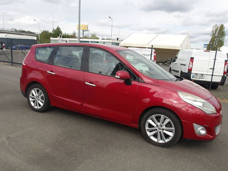 Renault Grand Scénic 1,5DCi AUTOMAT !!! 1.MAJ.! - fotka 7 z 27
