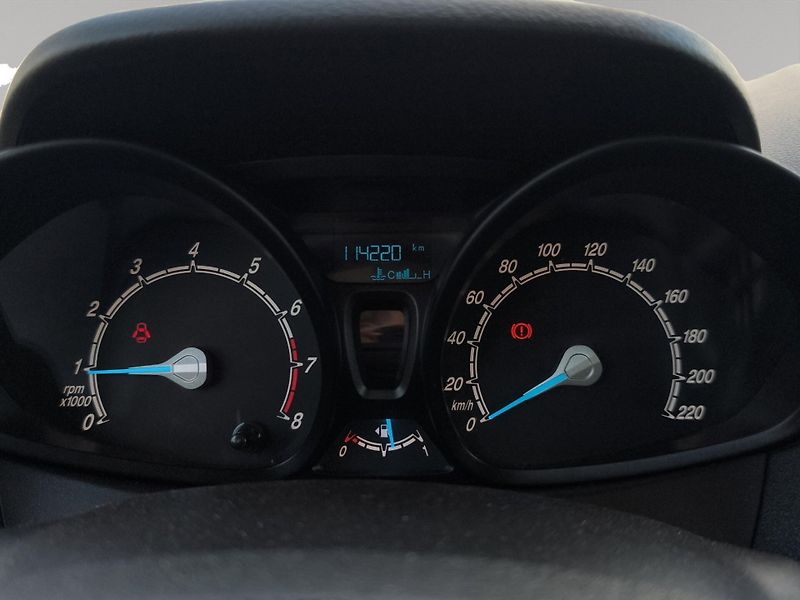 Ford Tourneo Courier (2018) 1.0 73kW, ČR, Serv. kniha, Výh - fotka 16 z 26