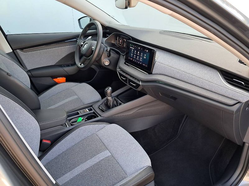 Škoda Octavia (2024) IV Top Selection 1.5 TSI / 110 - fotka 20 z 28