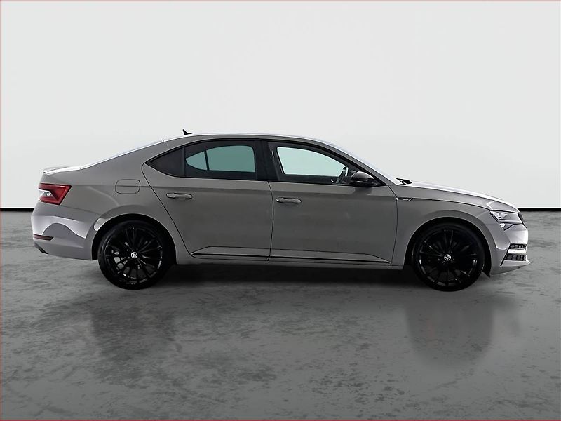 Škoda Superb (2020) Sportline 2.0 TDI - fotka 6 z 19
