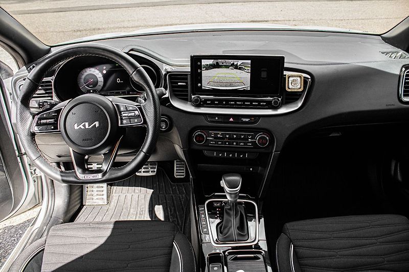 Kia Ceed - fotka 37 z 39