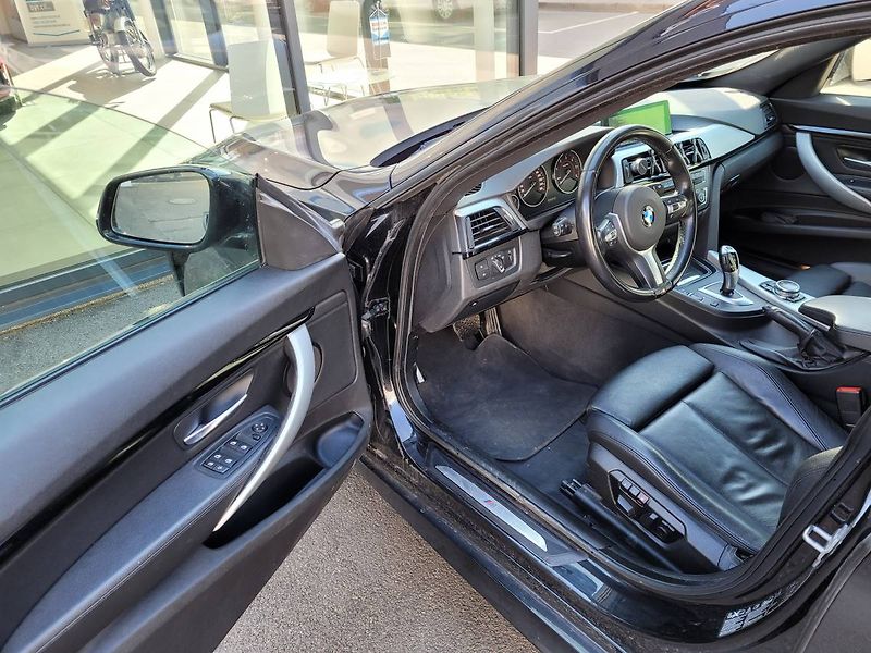BMW Řada 3 330d GT M Paket - fotka 9 z 37