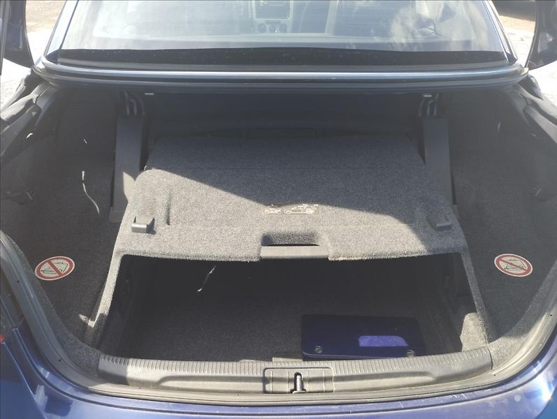 Volkswagen EOS 2,0 TDI 103KW - fotka 14 z 14