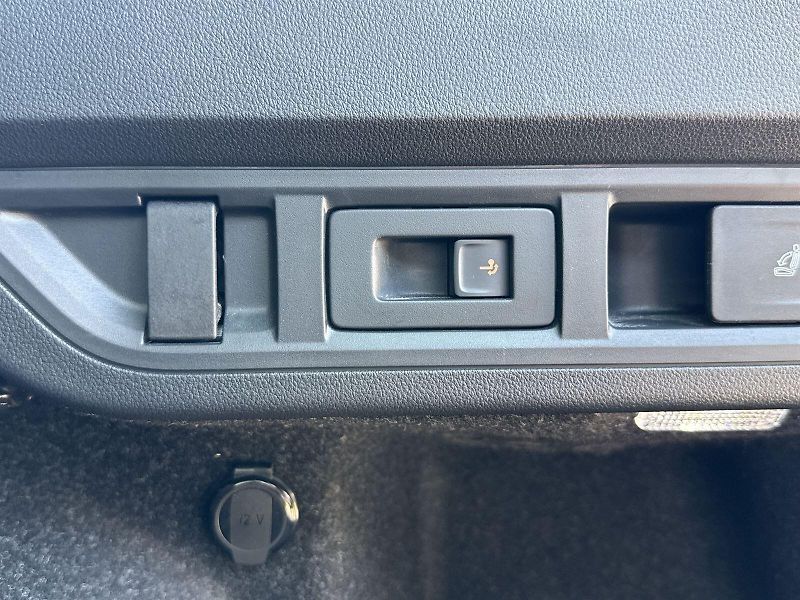 Škoda Octavia (2024) Combi 2.0 TDI 4x4 DSG Style - fotka 28 z 35