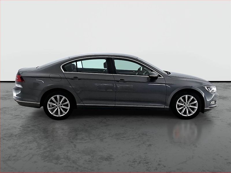 Volkswagen Passat (2016) Business 2.0 TDI, Kůže - fotka 6 z 15