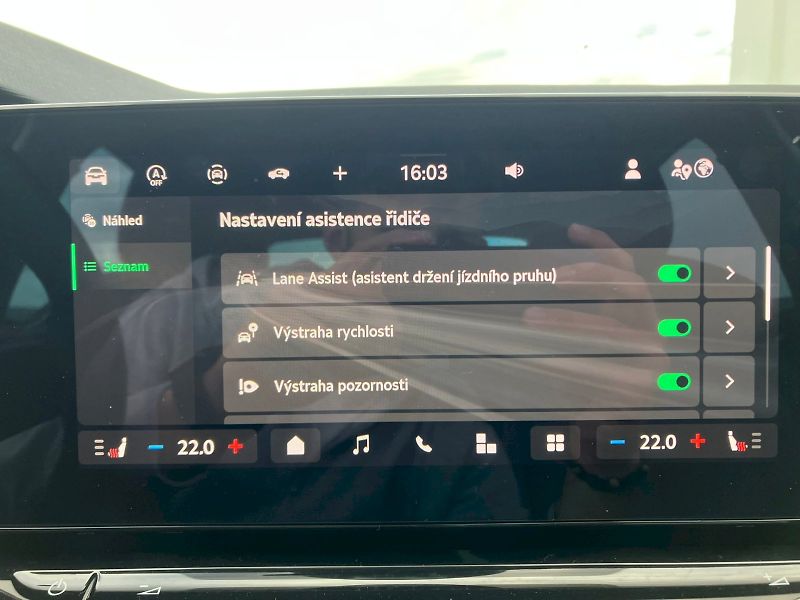 Škoda Octavia (2024) TOP SELEC TD 110/2.0 A7F - fotka 24 z 32