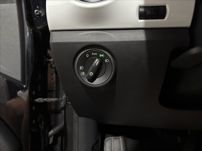Škoda Citigo 1,0   MPI FUN AUTOMAT VÝHŘEV - fotka 11 z 32
