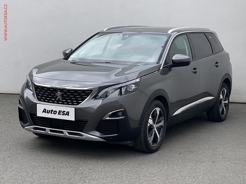 Peugeot 5008 (2017) 1.2 PT 7míst, Allure, LED - fotka 3 z 20