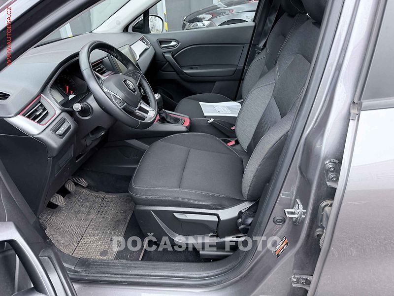 Renault Captur (2020) 1.3TCE, 2.maj,ČR - fotka 3 z 3