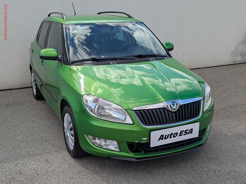 Škoda Fabia (2012) 1.2 12V, ČR, AC - fotografie inzerátu